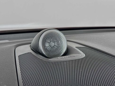 Used 2019 Volvo XC60 T5 R-Design w/ Protection Package Premier image 14