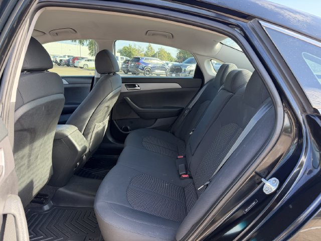 Used 2019 Hyundai Sonata SE FWD image 24