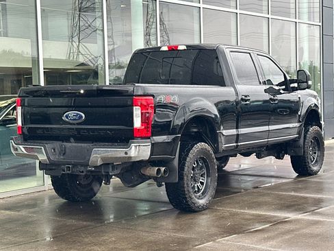 Used 2018 Ford F350 Lariat w/ Lariat Ultimate Package AWD/4WD image 3