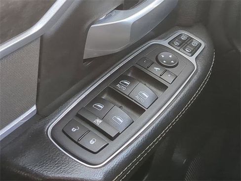 Certified 2024 RAM 2500 Big Horn image 27