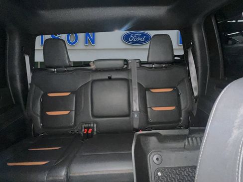 Used 2024 GMC Sierra 2500 AT4 image 16