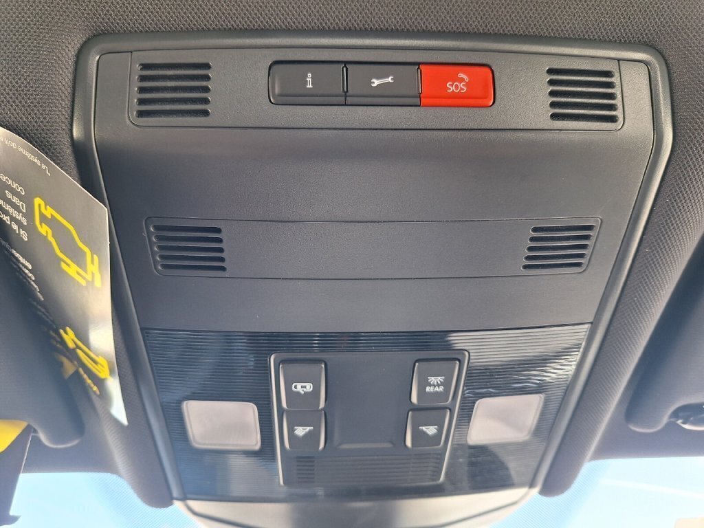 Used 2026 Volkswagen Jetta Sport FWD image 17