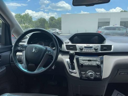 Used 2011 Honda Odyssey EX-L image 11