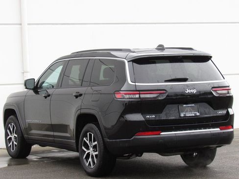 Used 2024 Jeep Grand Cherokee L Limited w/ Luxury Tech Group II image 5