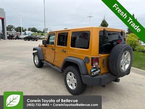 Used 2014 Jeep Wrangler Unlimited Sport w/ Quick Order Package 24S AWD/4WD image 6