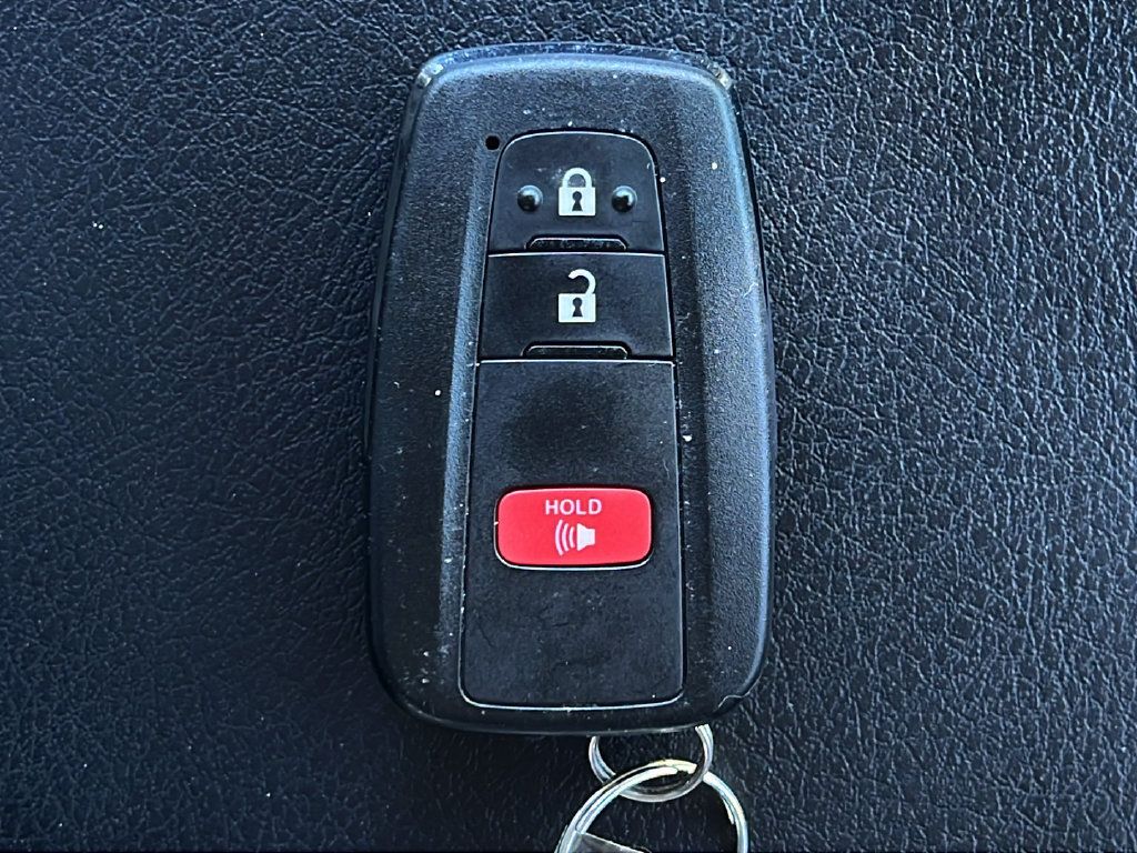 Used 2022 Toyota 4Runner Trail Special Edition AWD/4WD image 27