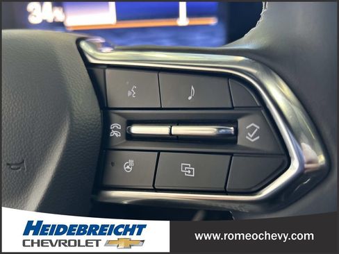 Used 2024 Chevrolet Blazer EV LT AWD/4WD image 20