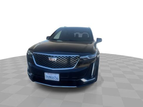 Used 2024 Cadillac XT6 Luxury FWD image 3