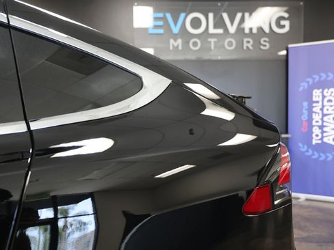 Used 2019 Tesla Model X Long Range AWD/4WD image 19