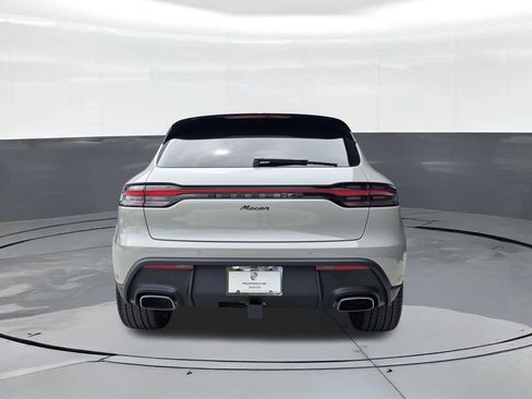 New 2026 Porsche Macan AWD/4WD image 10