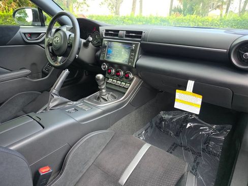 Used 2026 Toyota GR86 Premium w/ Performance Package RWD image 14