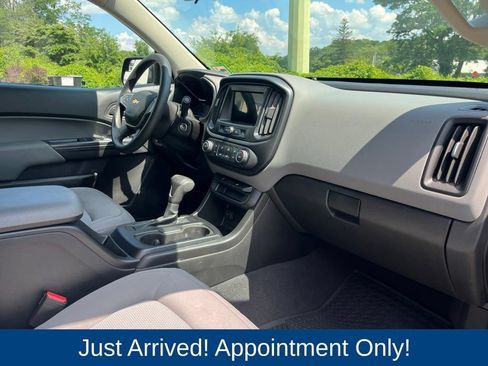 Used 2019 Chevrolet Colorado W/T w/ WT Convenience Package RWD image 15