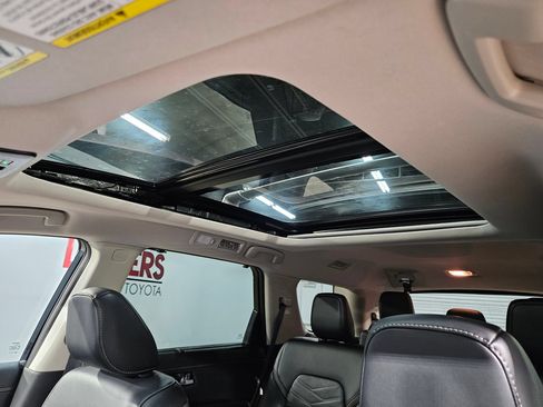 Used 2024 Nissan Pathfinder Platinum w/ Cargo Package FWD image 25