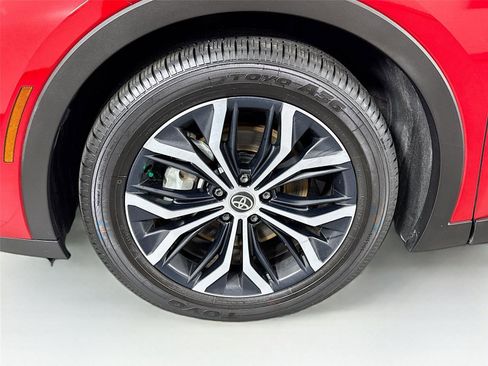 Certified 2023 Toyota Crown Limited image 47