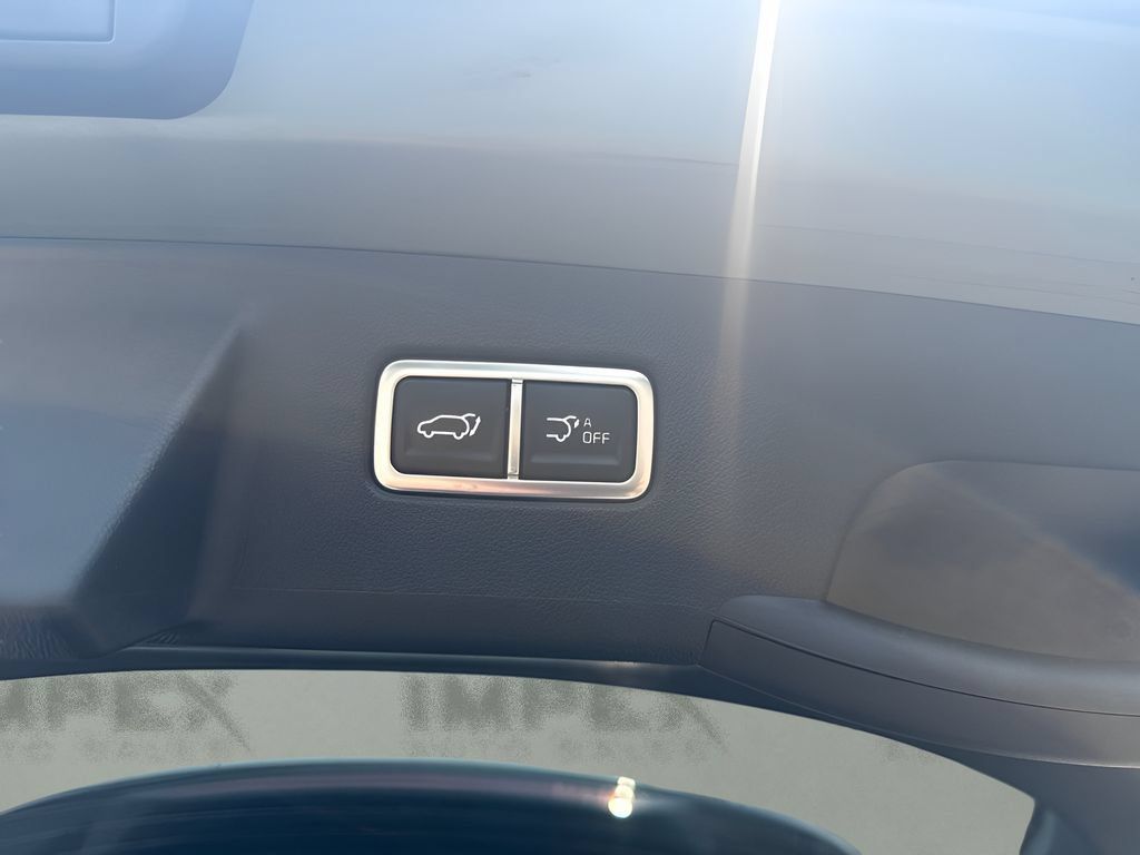 Used 2025 Kia Sorento SX AWD/4WD image 33
