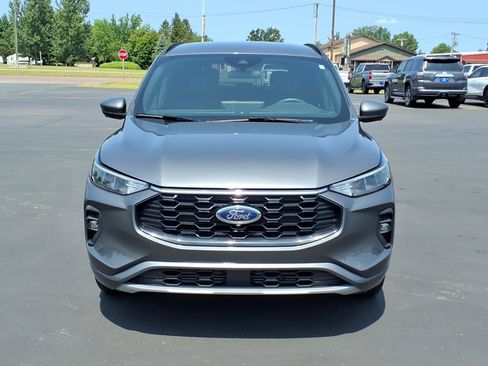 Used 2023 Ford Escape ST-Line Select w/ Tech Pack #2 AWD/4WD image 9