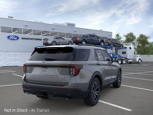 New 2026 Ford Explorer ST-Line AWD/4WD image 38