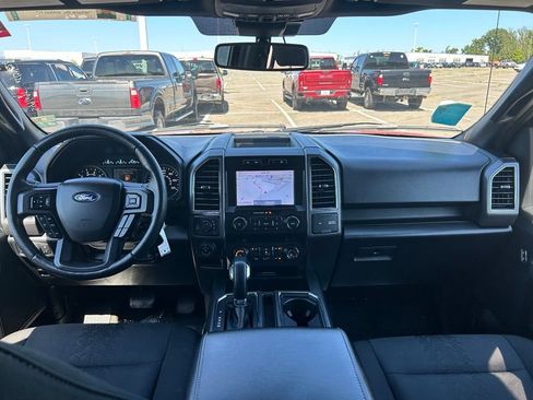 Used 2020 Ford F150 XLT w/ Equipment Group 302A Luxury AWD/4WD image 18