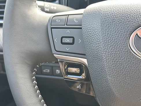 New 2026 Toyota Camry SE FWD image 21