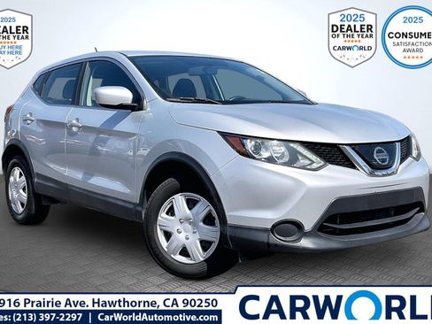 Used 2019 Nissan Rogue Sport S image 1