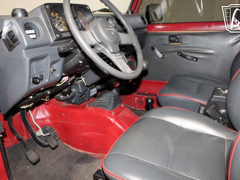 Used 1987 Suzuki Samurai 4WD Soft Top image 28