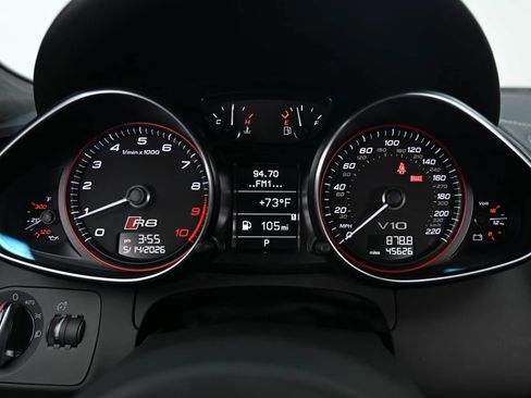 Used 2015 Audi R8 V10 AWD/4WD image 2