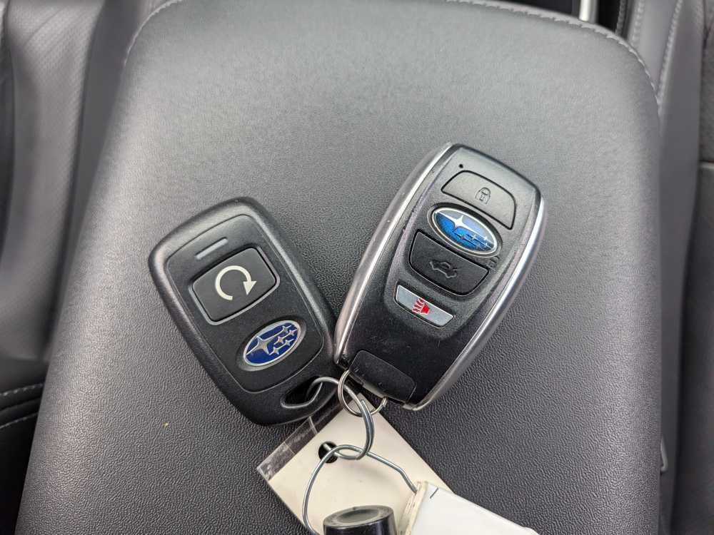 Used 2023 Subaru Outback Touring XT AWD/4WD image 36