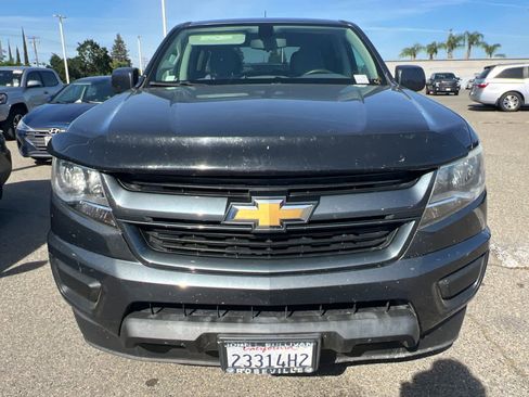 Used 2017 Chevrolet Colorado W/T w/ Custom Special Edition RWD image 2