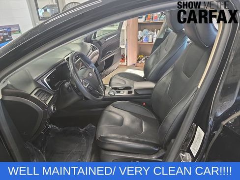 Used 2017 Ford Fusion Titanium AWD/4WD image 9
