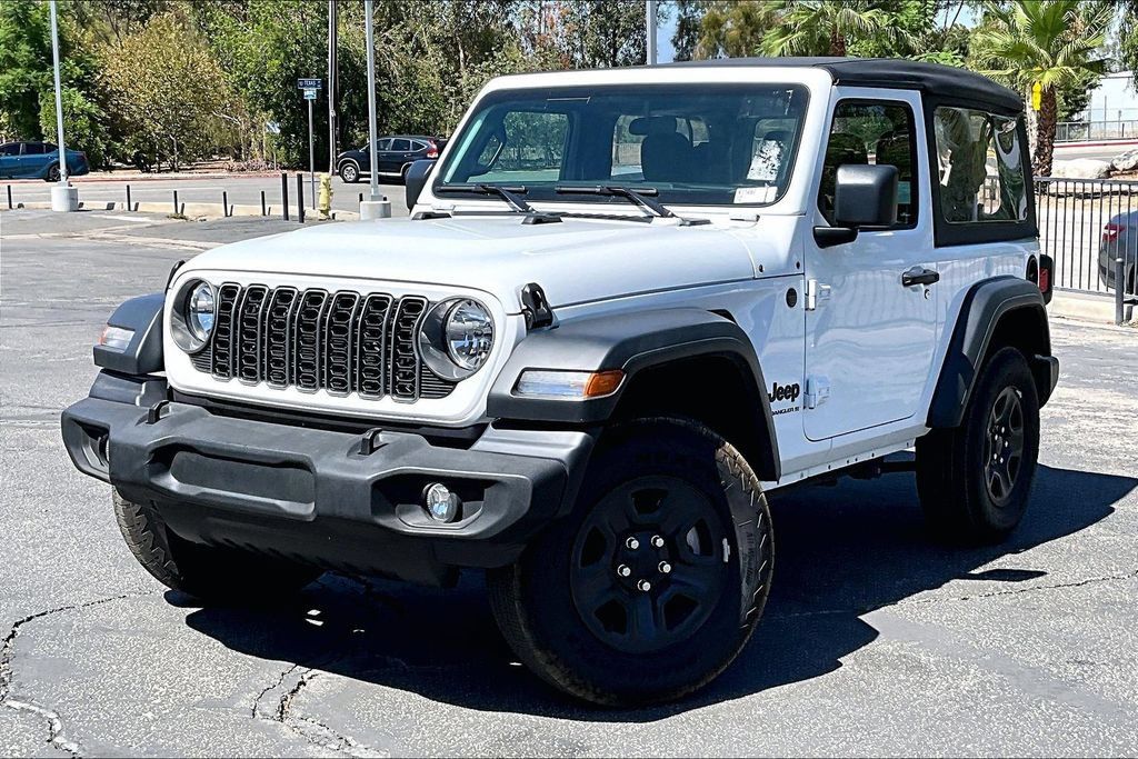 Certified 2025 Jeep Wrangler Sport AWD/4WD image 2