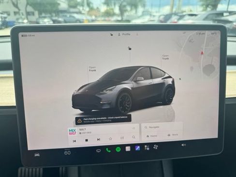 Used 2022 Tesla Model Y Performance AWD/4WD image 18