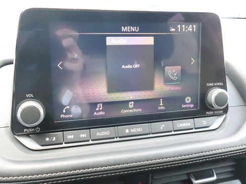 Used 2024 Nissan Rogue SV AWD/4WD image 40