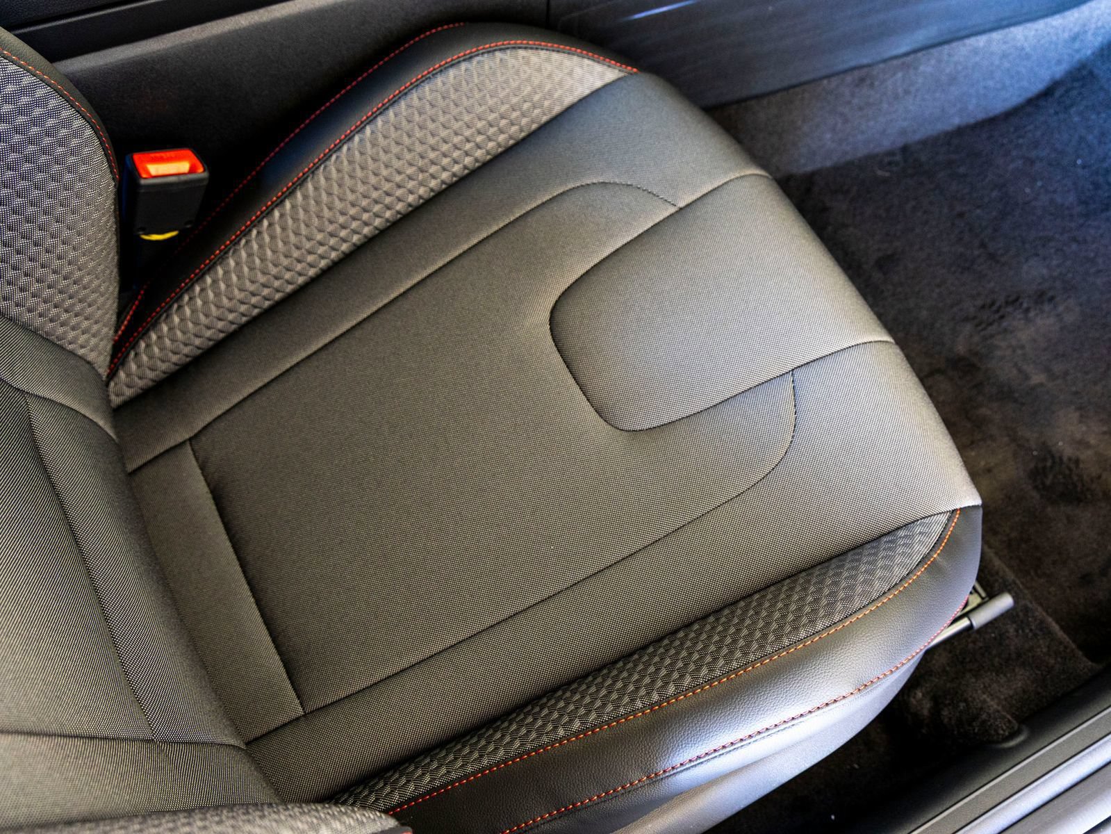 New 2026 Hyundai Elantra N Line FWD image 30