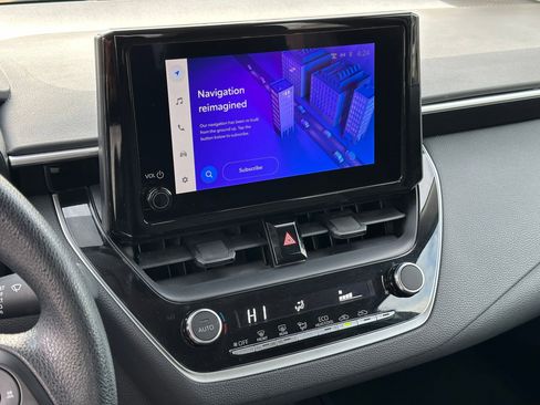 Used 2024 Toyota Corolla LE image 24