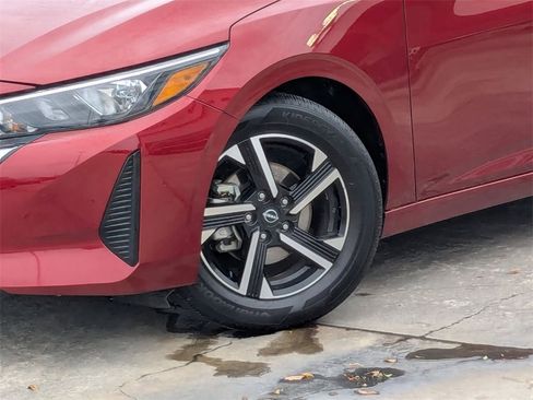 Used 2024 Nissan Sentra SV image 31