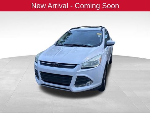 Used 2013 Ford Escape SE FWD image 2