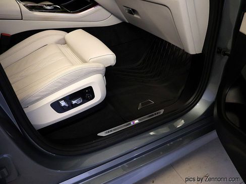 Certified 2024 BMW X5 xDrive40i w/ Executive Package image 37