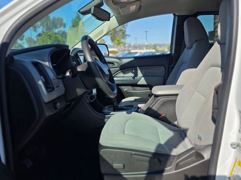 Used 2017 Chevrolet Colorado W/T w/ WT Convenience Package image 11