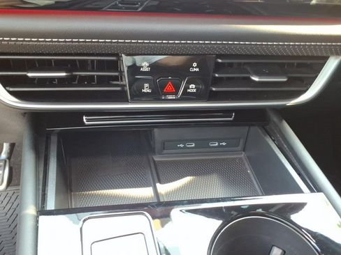 Used 2024 Volkswagen Atlas Cross Sport SEL R-Line AWD/4WD image 23