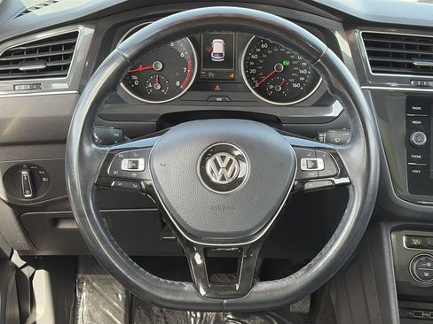 Used 2019 Volkswagen Tiguan S AWD/4WD image 21