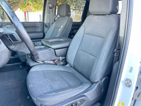 Used 2023 Chevrolet Silverado 2500 LT w/ Convenience Package AWD/4WD image 17