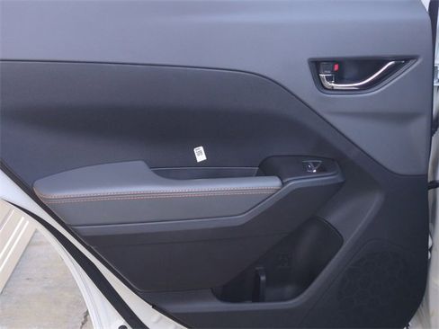 New 2025 Subaru Crosstrek 2.5i Limited w/ Crosstrek Mirror Package image 29