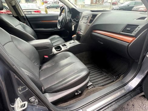 Used 2014 Subaru Outback 2.5i Limited w/ Moonroof Package image 16