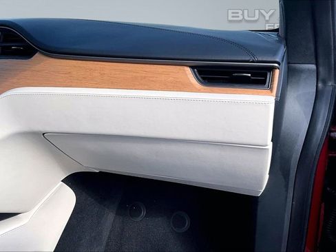 Used 2020 Tesla Model X Long Range image 17