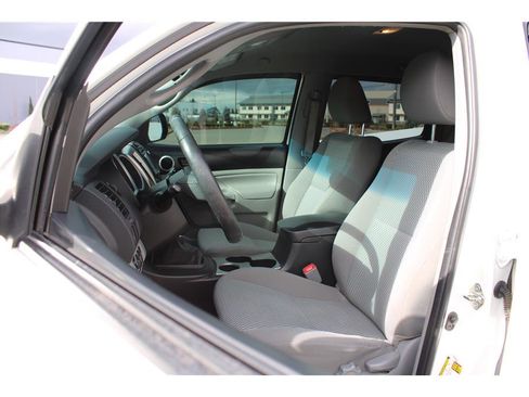 Used 2015 Toyota Tacoma 4x4 Double Cab image 7