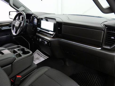 Used 2023 GMC Sierra 1500 Elevation AWD/4WD image 16