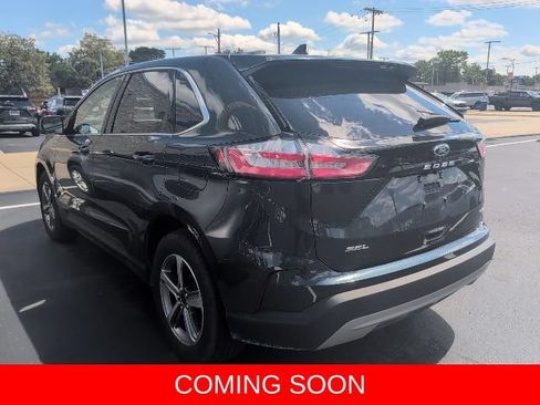 Used 2024 Ford Edge SEL w/ Convenience Package AWD/4WD image 6