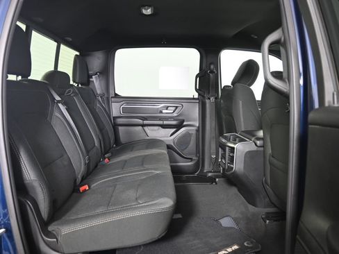 Used 2019 RAM 1500 Big Horn AWD/4WD image 16