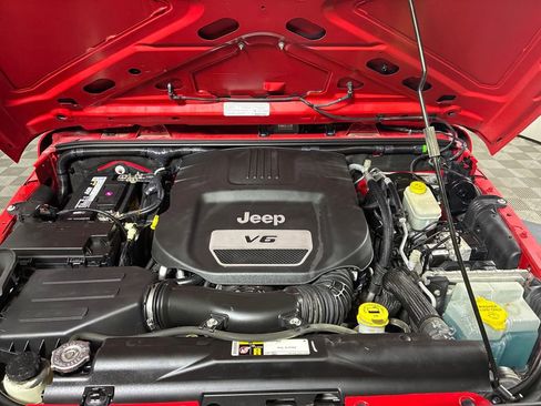 Used 2015 Jeep Wrangler Unlimited Sport w/ Quick Order Package 24S image 6