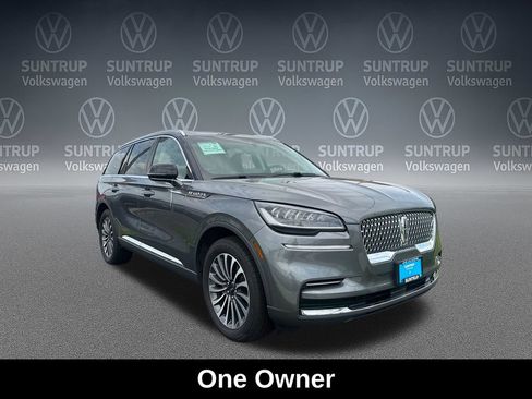 Used 2023 Lincoln Aviator Reserve AWD/4WD image 7